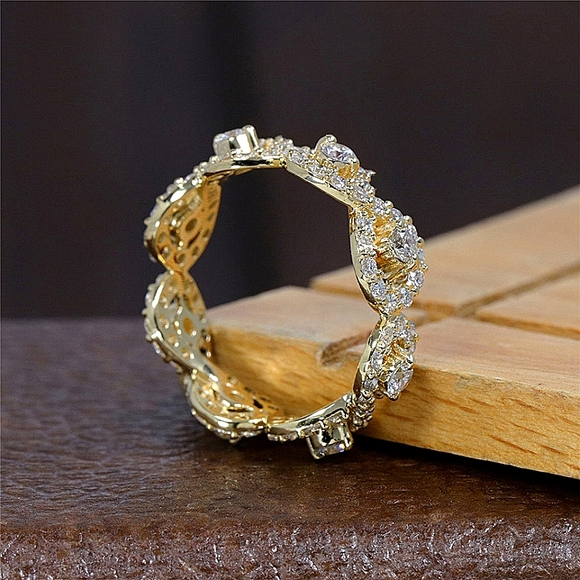 18K Yellow Gold Diamond Lab Grown Full Eternity 7mm Wedding Band Vintage Style - Picture 4 of 7